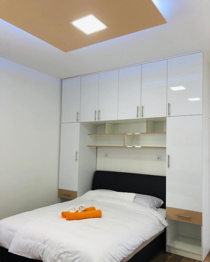 Apartmani Sarovic Tjentiste Exterior foto